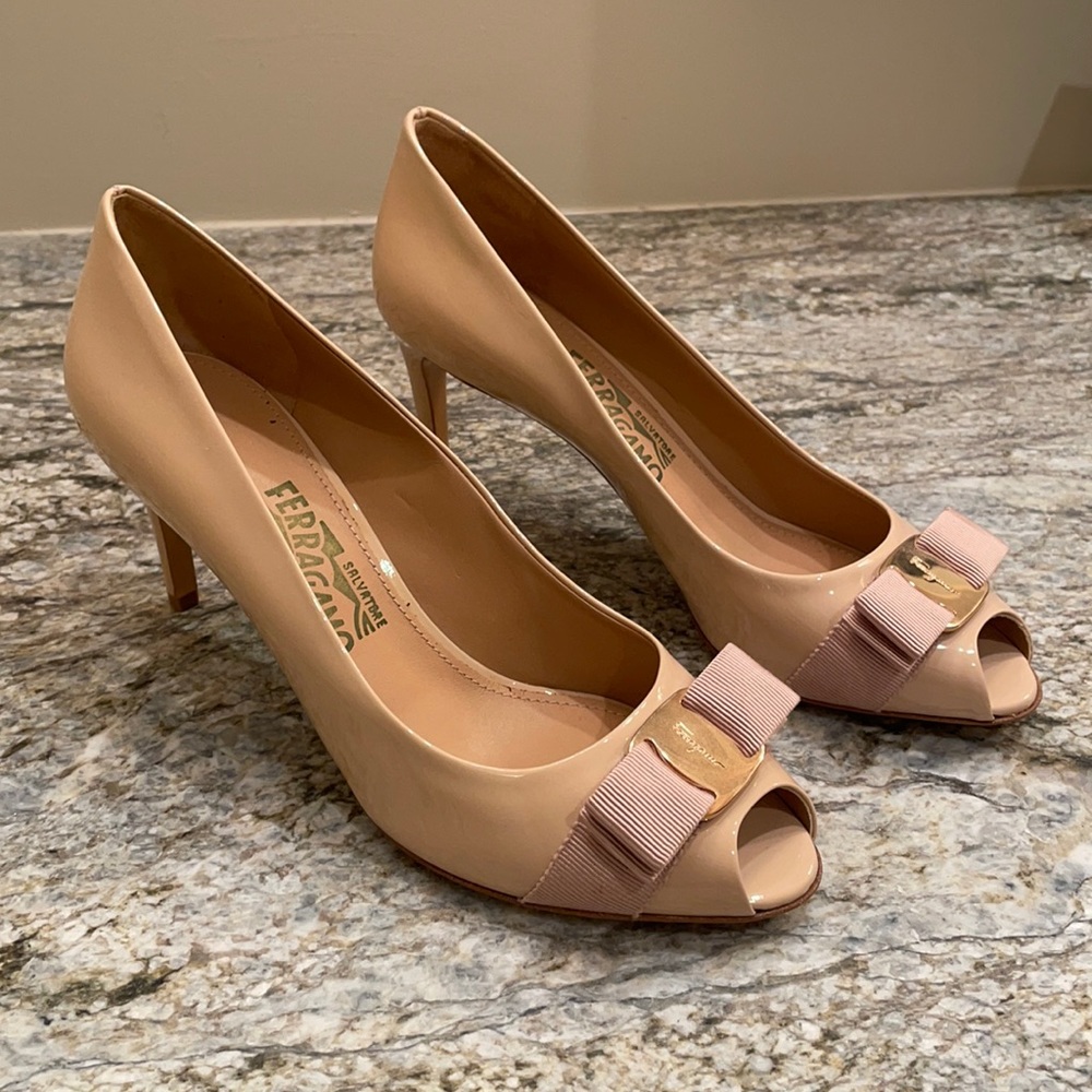Ferragamo Peep-toe Pumps
